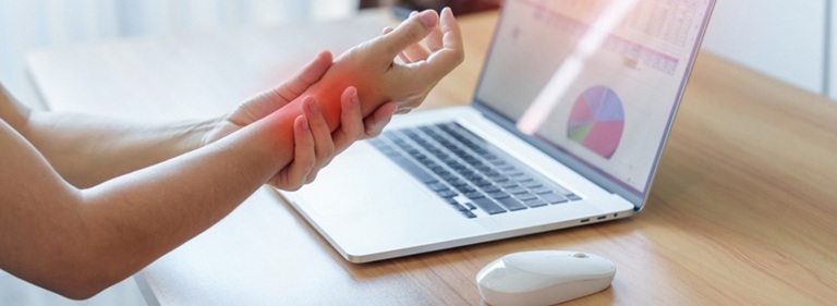 Best De Quervain's Tenosynovitis Treatment in Altrincham, UK