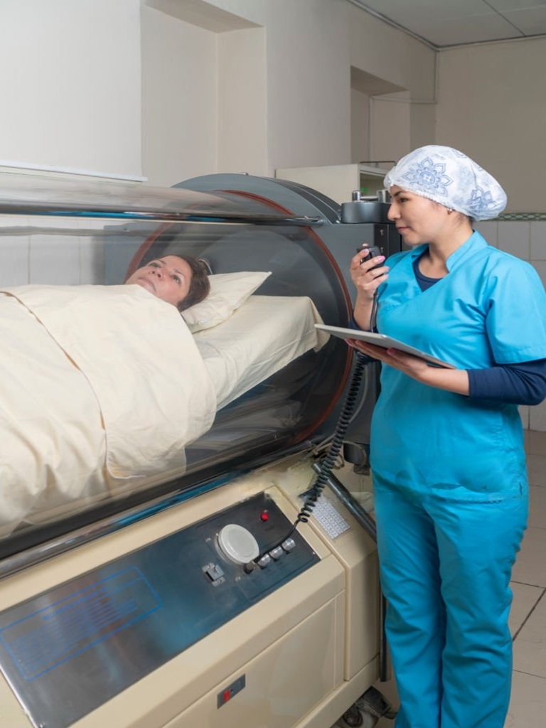 Hyperbaric-Oxygen-Therapy at Bollin Clinic