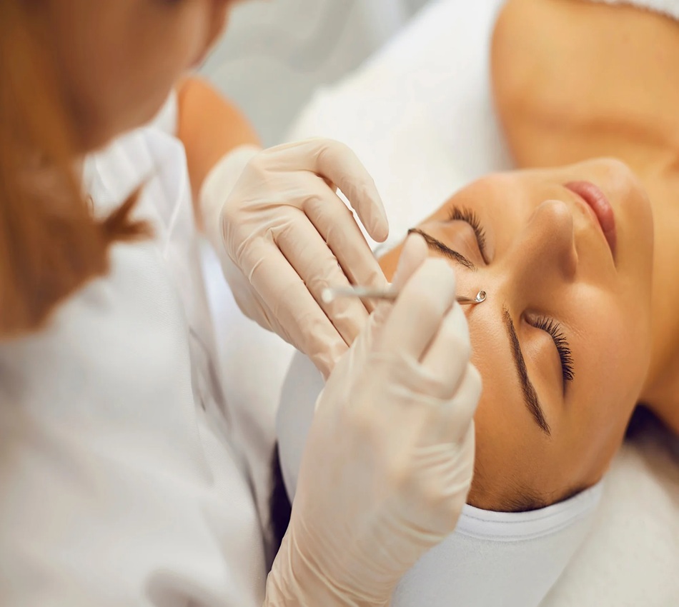 Milia removal Altrincham, white bumps on face removal, Bollin Clinic milia treatment, expert skin care Altrincham