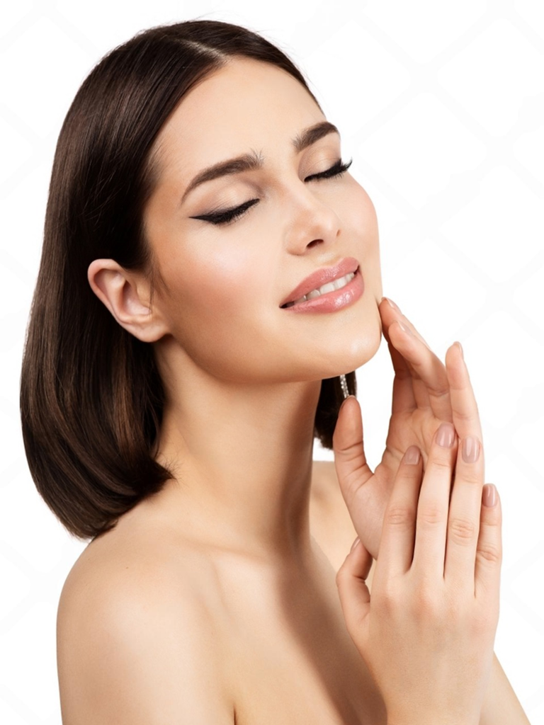 lips fillers at Bollin Clinic