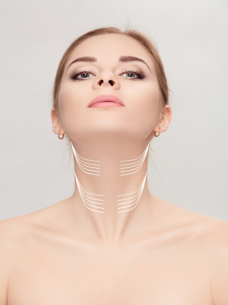 Best Mini Tummy Tuck Surgery in Altrincham, UK